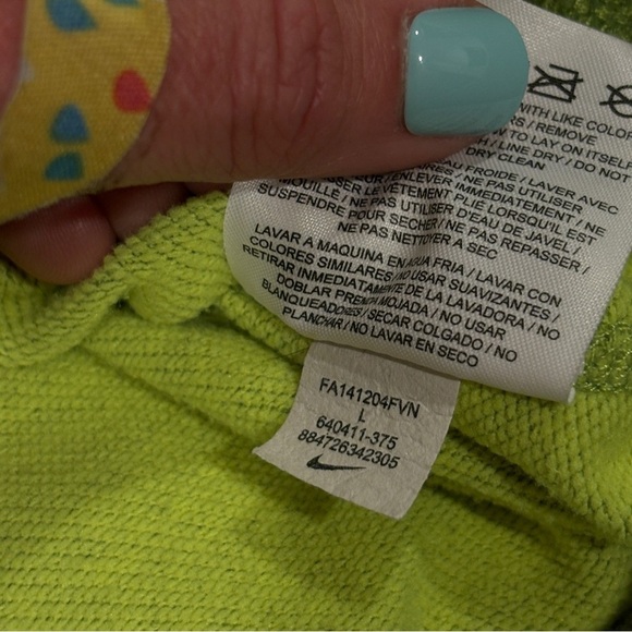 Nike Woman’s Epic GRX Obsessed Crew Neon Green Size Large EUC - Picture 5 of 12